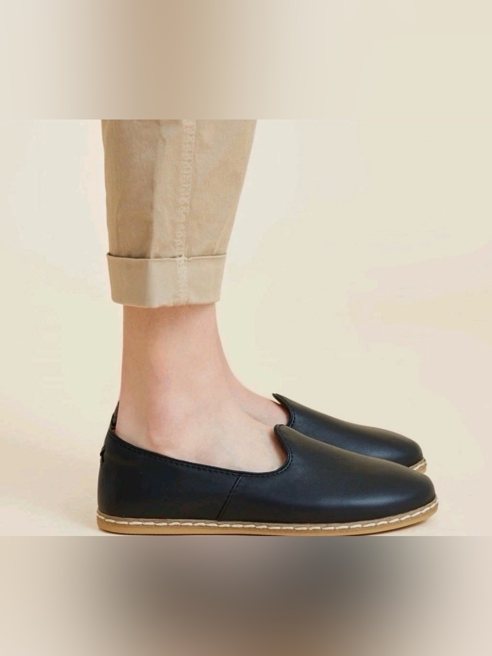 Charix Black Slip-On Leather Flats Women Comfort Travel Classic US 7.5-8 EU 38
